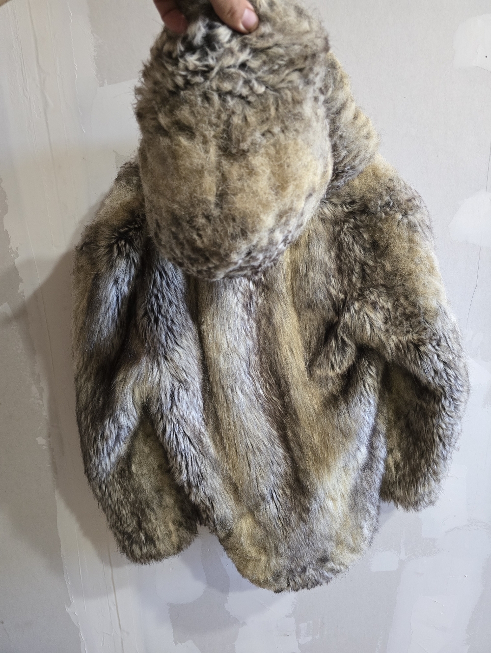 Donna Salyers Fabulous Furs Faux Fur Coat Gray S - Picture 5 of 7
